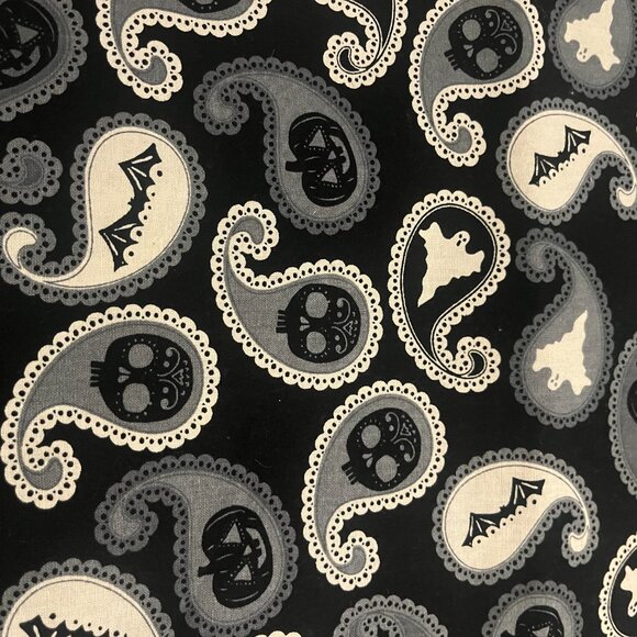 Spooky HALLOWEEN PAISLEY Handmade Cotton Pillowcase fits a Standard/Queen - Picture 3 of 3